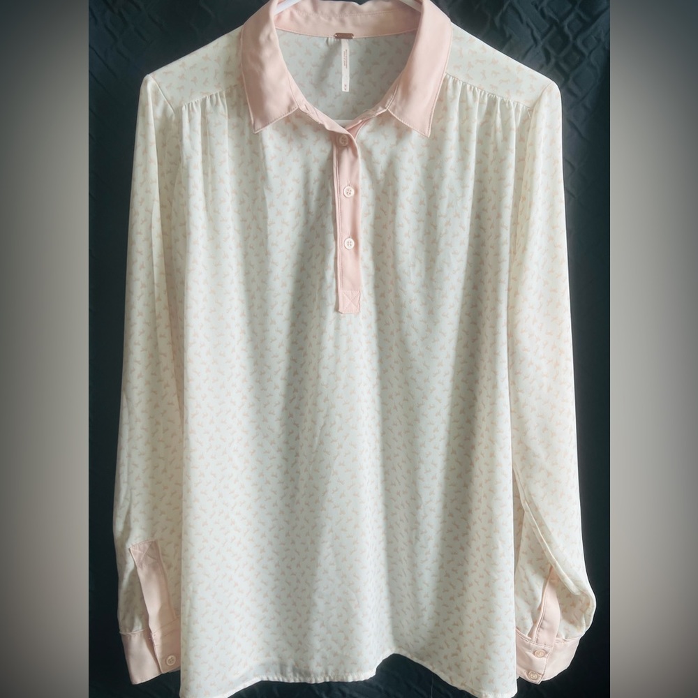 Free People women’s size M sheer blush and cream long sleeve button neck/wrist